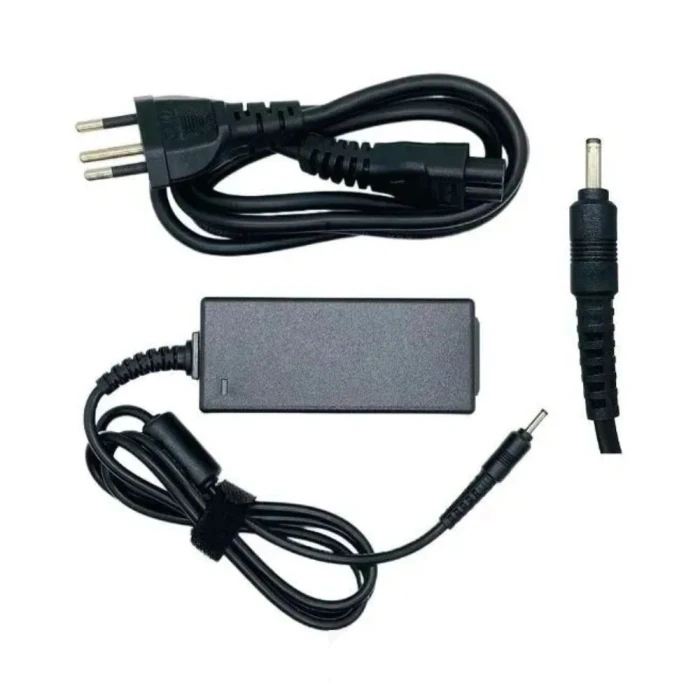 Fonte De Notebook Compativel Samsung 40w 19v 2.1A Preto
