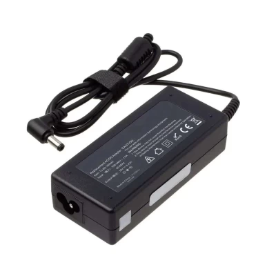 Fonte Para Notebook 19V 3.42A 100V-240V 5,5x2,5mm 2-064